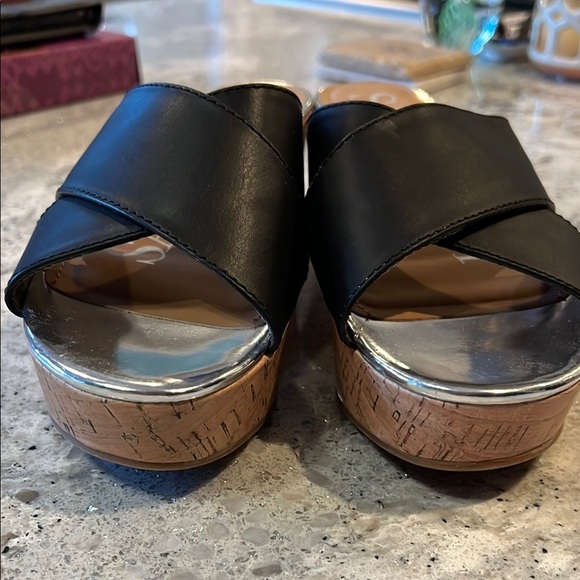 Sam & Libby NWOT Sam Edelman Black Black Wedges Size 7 - Picture 3 of 7